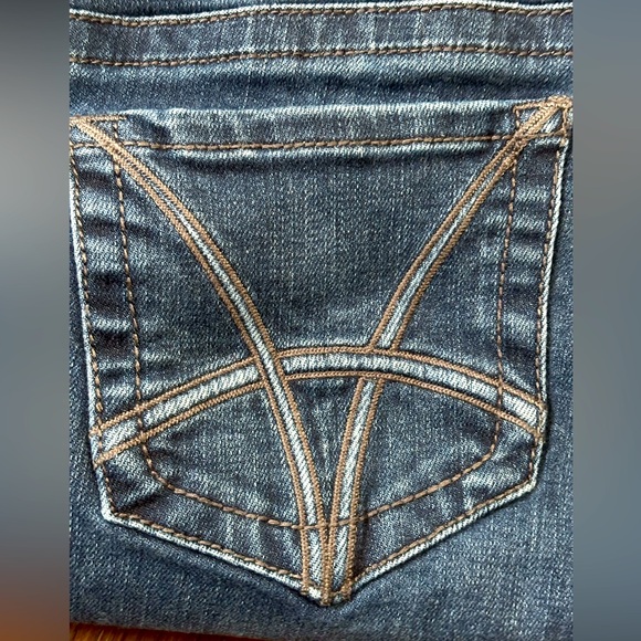 Kut from the Kloth Jeans - Picture 2 of 12